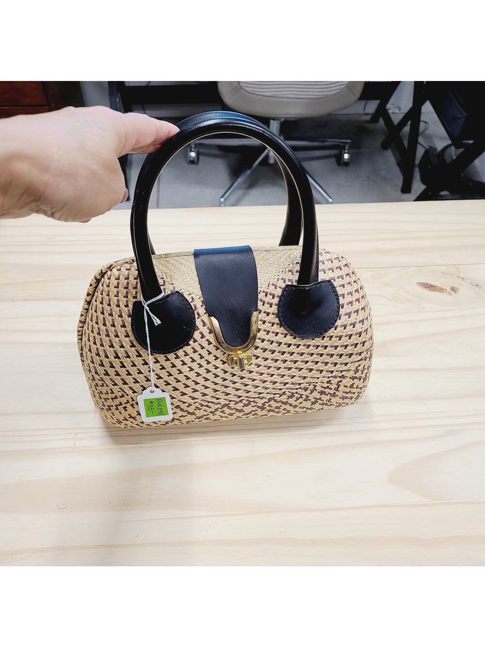 Vintage 1980's Hard Shell Woven Straw Bag, Vegan Leather Handles - Picture 1 of 4